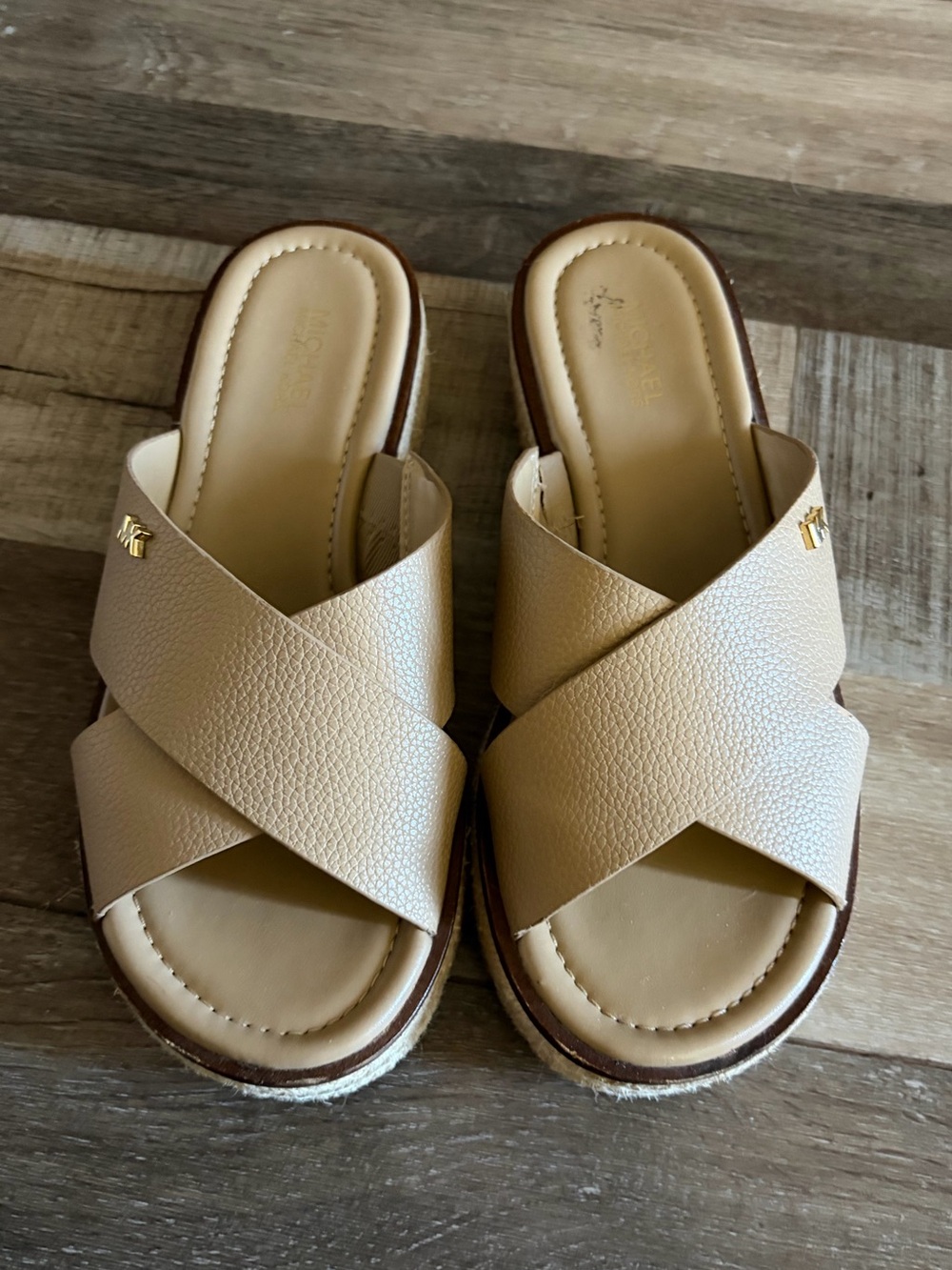 Crisscross Slide Sandals in Beige